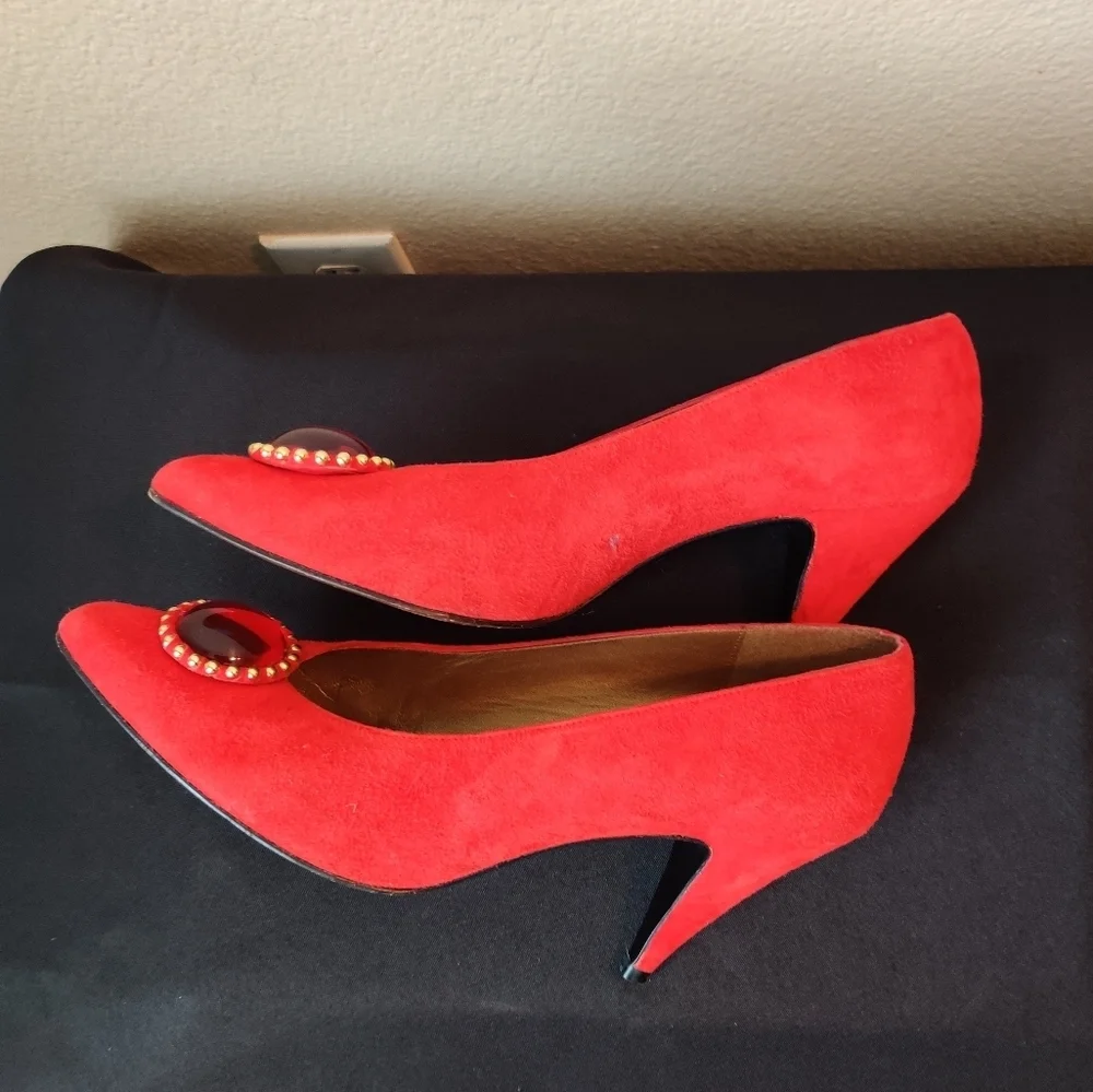 Stuart Weitzman Red pumps - Picture 2 of 4